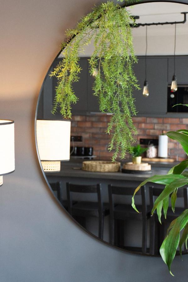 Plymouth Barbican Boutique Luxury Apartment Exterior foto